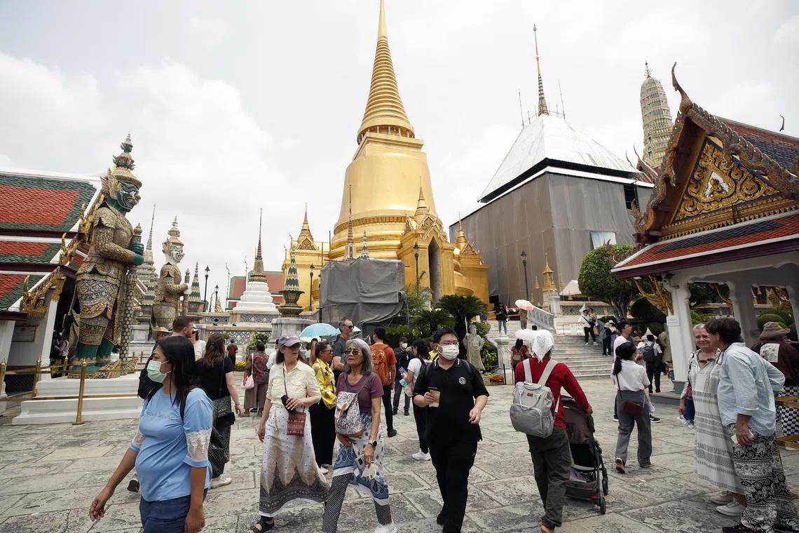 The capital’s south-eastern Bang Na district topped the forecasted five hottest places in the country. 