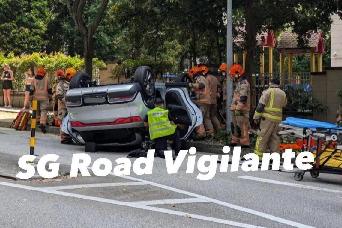 4 taken to hospital after car overturns in River Valley