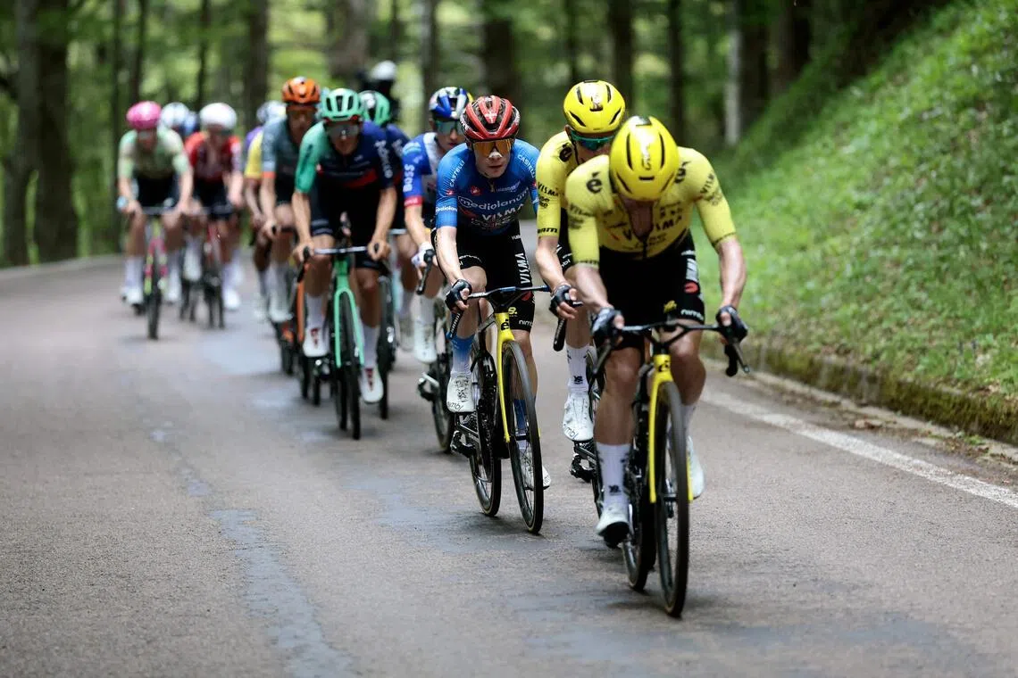Team Visma Lease a Bike's Danish rider Jonas Vingegaard, wearing the best climber's blue jersey (Maglia Azzura), during the 9th stage of the Giro d'Italia  cycling race between Cervia and Corno alle Scale, near Doganaccia, central Italy on May 17, 2026.