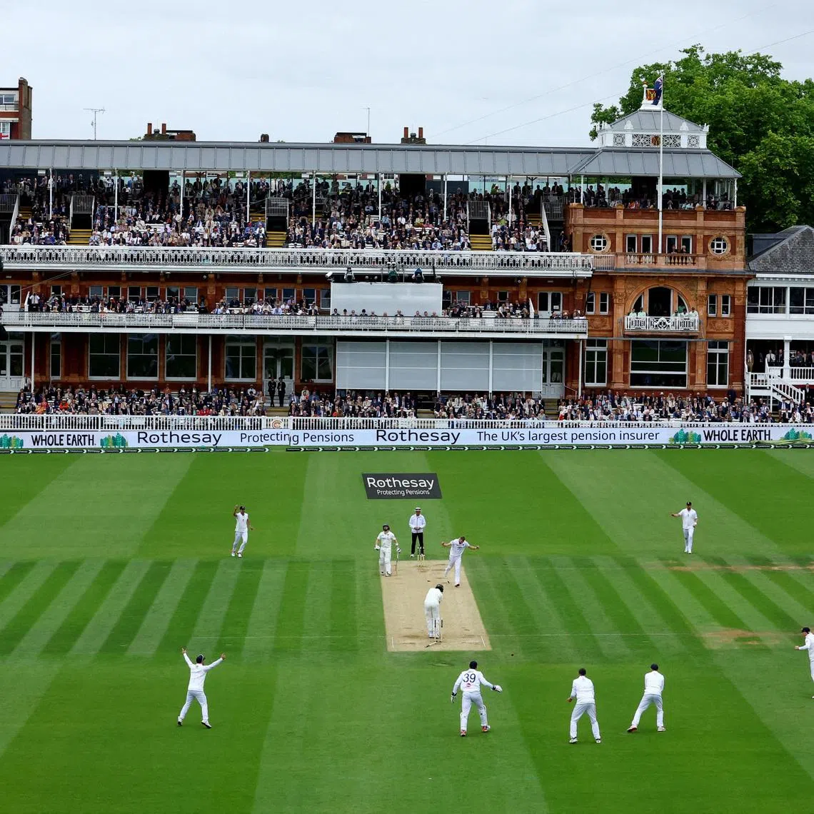 Cricket - England v New Zealand - First Test - Lord's Cricket Ground, London, Britain - June 7, 2026 England's Gus Atkinson celebrates his five wicket haul after dismissing New Zealand's Matt Henry to win the match Action Images via Reuters/Andrew Boyers     TPX IMAGES OF THE DAY