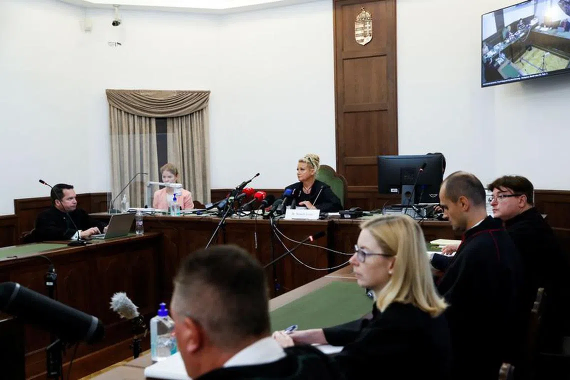 A general view of the courtroom as Judge Leona Nemeth looks on, during the day of a trial, of the Ukrainian captain of a Swiss cruise liner, charged with gross negligence leading to mass casualties after his ship collided with a tourist boat on the river Danube, in Budapest, Hungary September 26, 2023. REUTERS/Bernadett Szabo