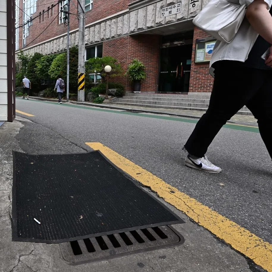 Complaints of sudden bursts of sewer-like odours have been repeatedly raised by residents and visitors.
