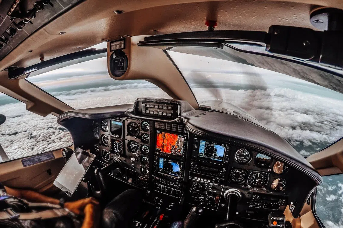 An autopsy revealed that the co-pilot had suffered a heart attack. 