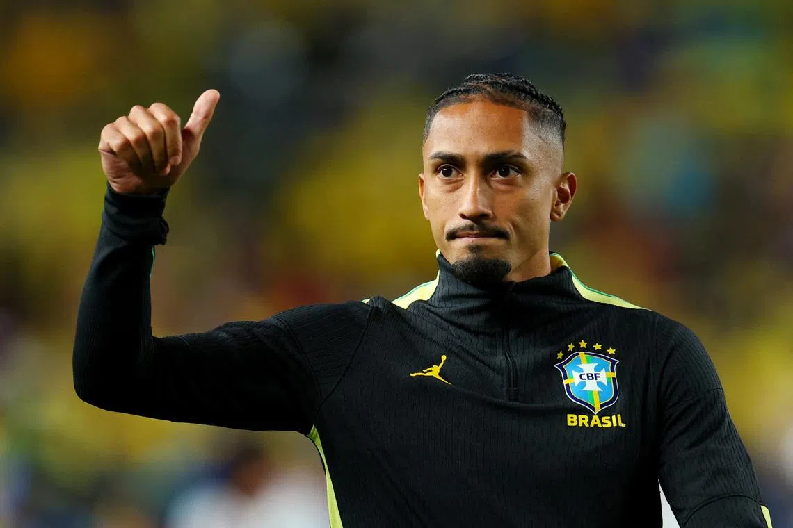 Soccer Football - FIFA World Cup 2026 - Group C - Brazil v Haiti - Philadelphia Stadium, Philadelphia, Pennsylvania, U.S. - June 19, 2026 Brazil's Raphinha acknowledges fans after the match REUTERS/Mike Segar