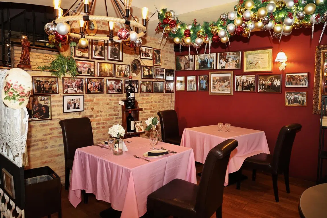 The Straits Times reports regularly on restaurant openings and closings. The latest casualties include 18-year-old Ristorante Da Valentino.