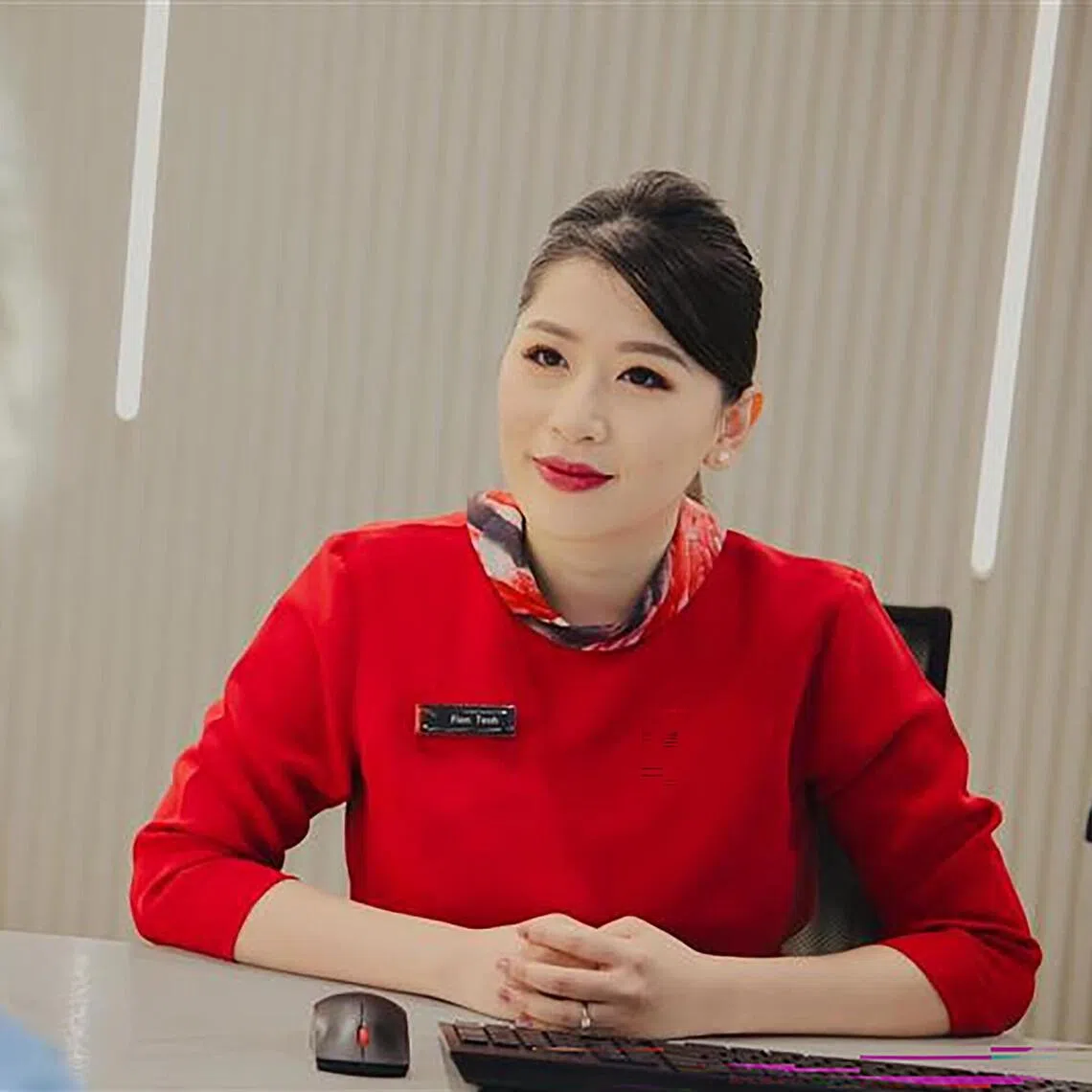 Ms Fionice Teoh, 31, an assistant service manager at the DBS branch at Century Square, was shouted at by an elderly scam victim who wanted to withdraw $190,000 in cash.