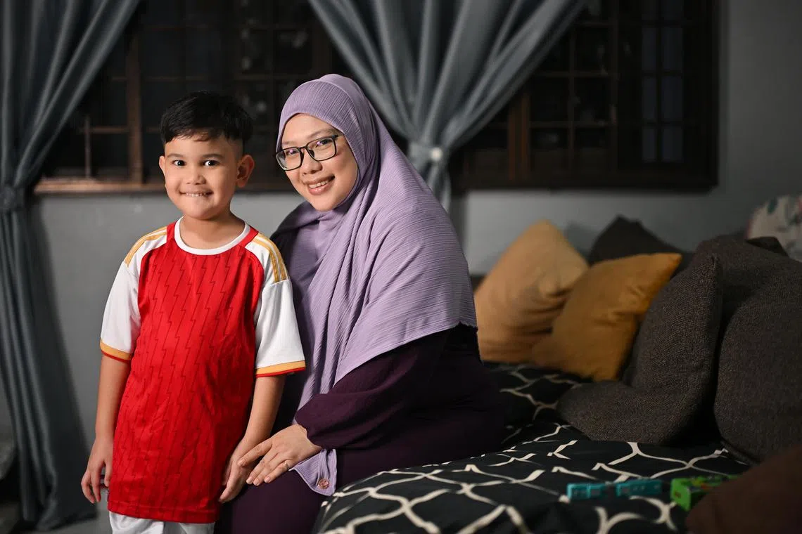 ST20250820-202587600854-Lim Yaohui-Theresa Tan-thacs/

Aafi Ezekiel Azli, 6, and his mother Madam Norardiana Nordin, 40, housewife, at home on Aug 20, 2025.

Madam Norardiana has enrolled Aafi in the ACS (Academy) for its first cohort that starts in January 2026.

(ST PHOTO: LIM YAOHUI)