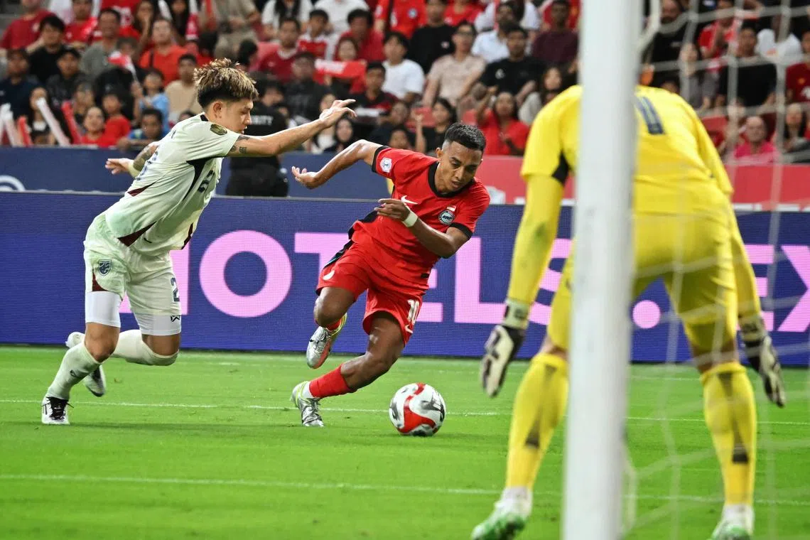 AFF Championship Group A match between Singapore and Thailand at National Stadium on Dec 17, 2024.