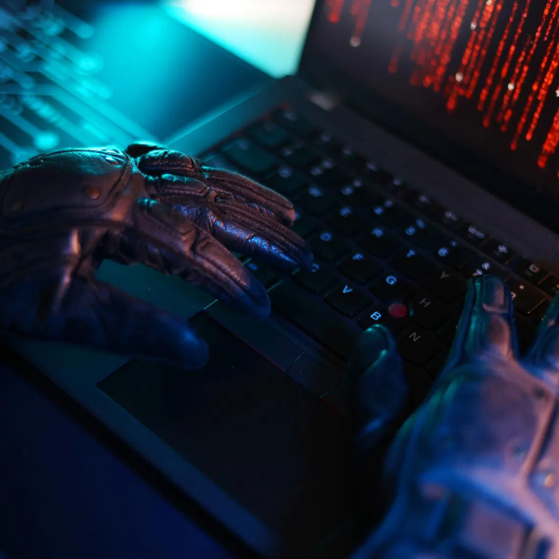 The police and Cyber Security Agency of Singapore advise people to store their cryptocurrencies offline.