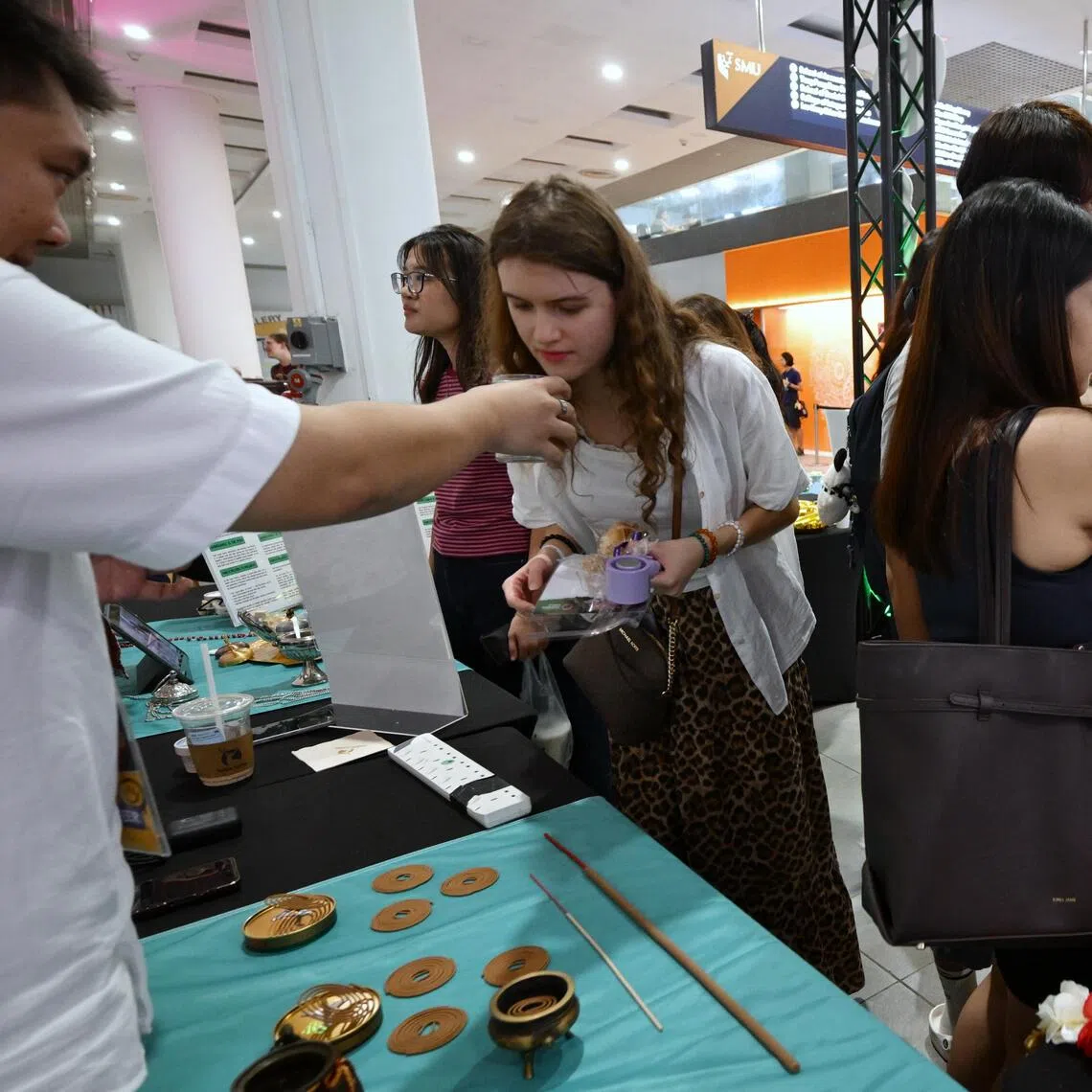 Experiential booths at the #commUNITY on Campus festival helped young people understand different cultures and beliefs.