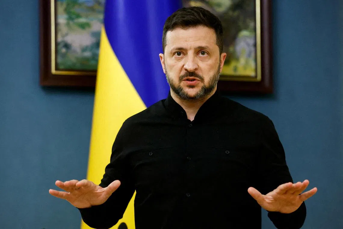 Ukrainian President Volodymyr Zelensky noted that there was a slowdown in US aid to Ukraine during previous military action in the Middle East.