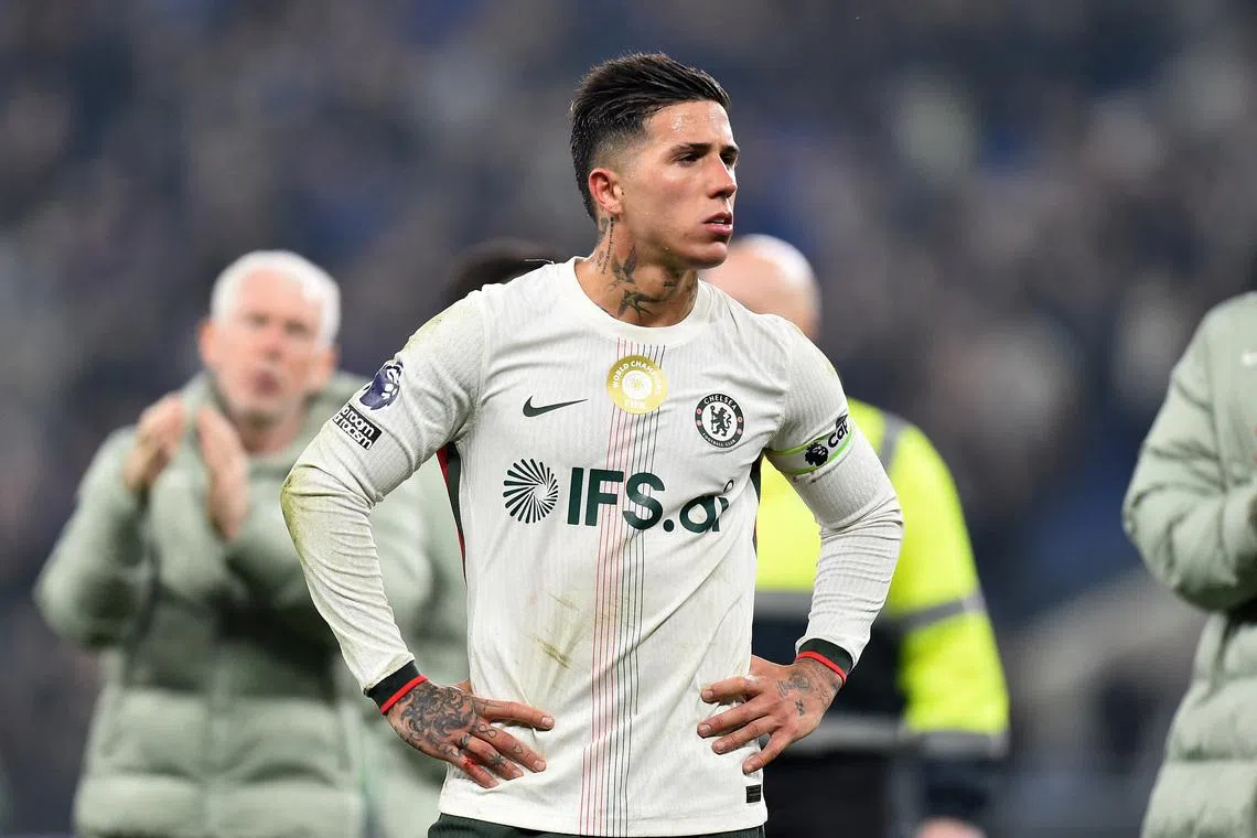 Soccer Football - Premier League - Everton v Chelsea - Hill Dickinson Stadium, Liverpool, Britain - March 21, 2026 Chelsea's Enzo Fernandez looks dejected after the match REUTERS/Peter Powell