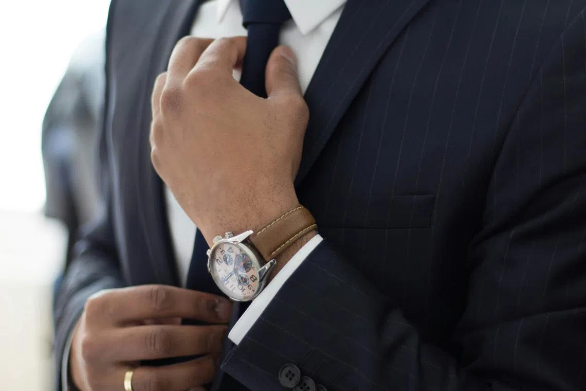 Gallup found that although most employees wear casual clothes – some smart, some really not – almost a quarter donned a uniform.