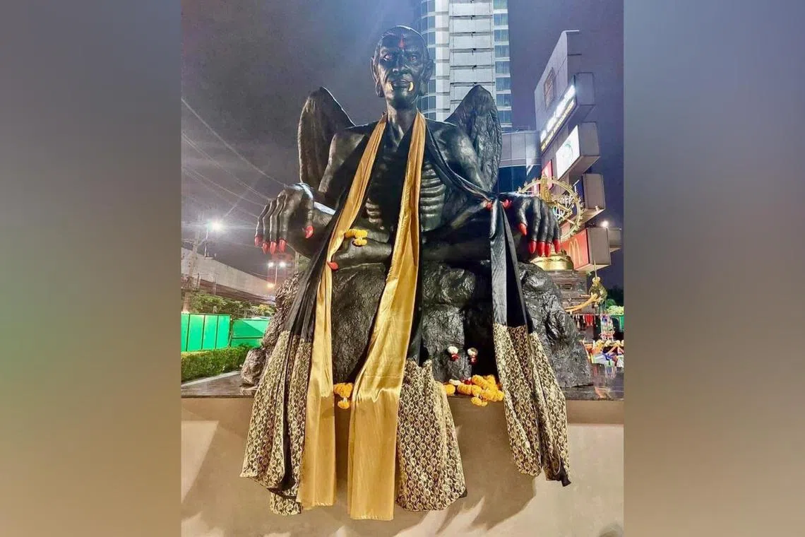The methods of worship to the occult deity Khru Kai Kaeo raised alarm bells after devotees asked for animals reportedly for sacrifices.