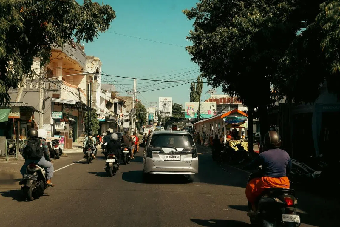 Russian drug suspects arrested in Bali after high-speed car chase