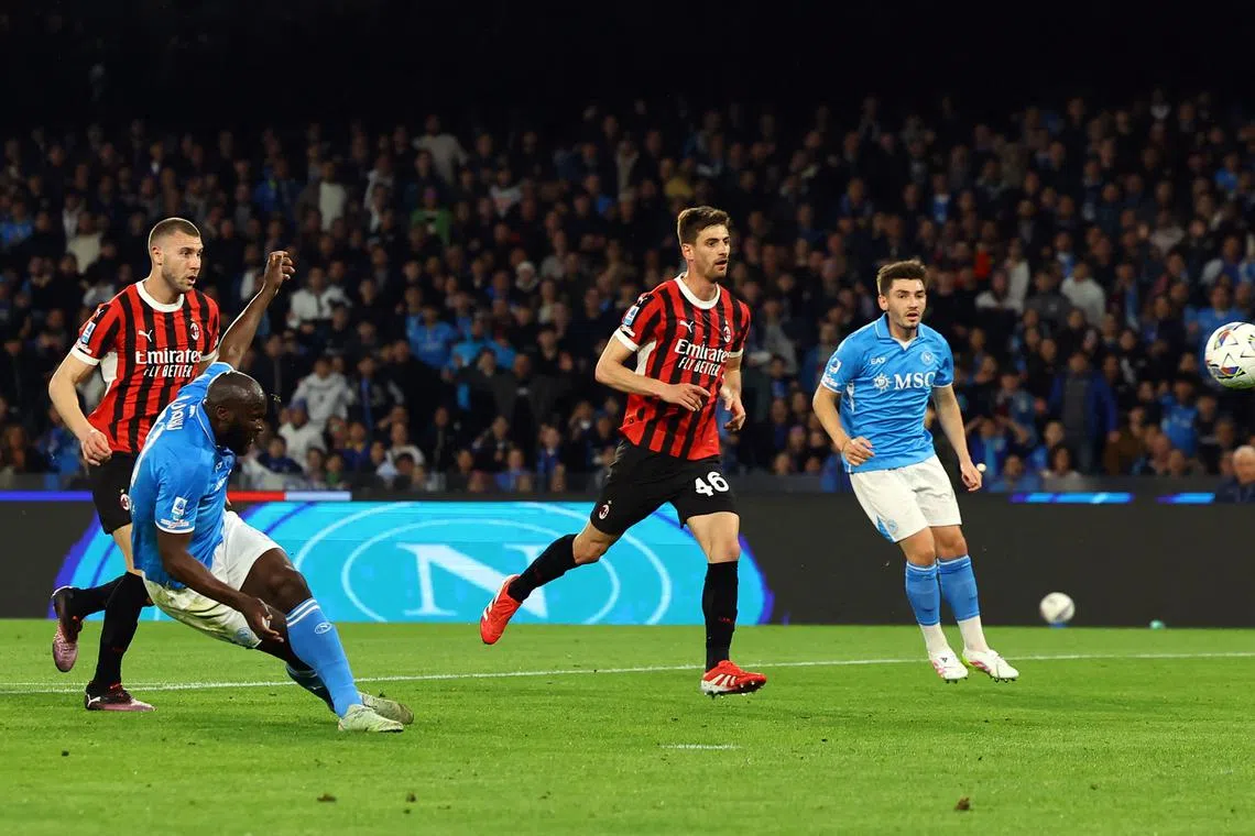 Napoli Beat AC Milan to Claim Second Place in Serie A - News Directory 3