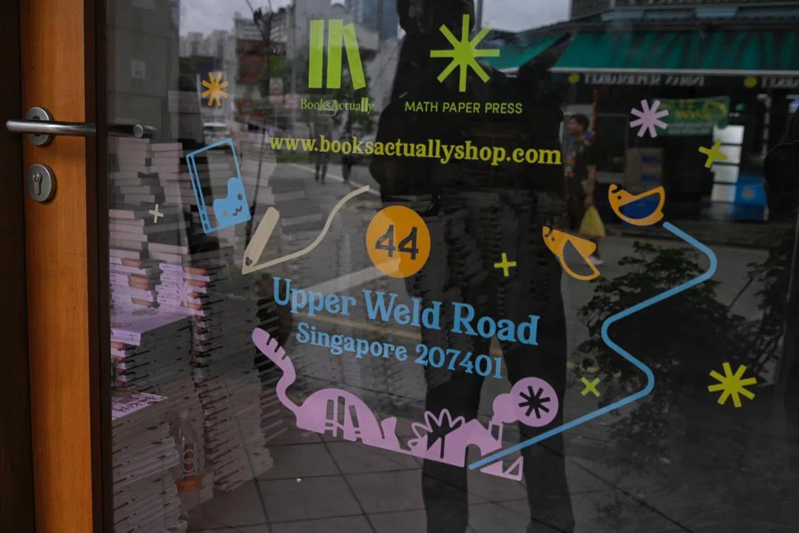 Books were being cleared from BooksActually in December, before the shop was listed for rental.
