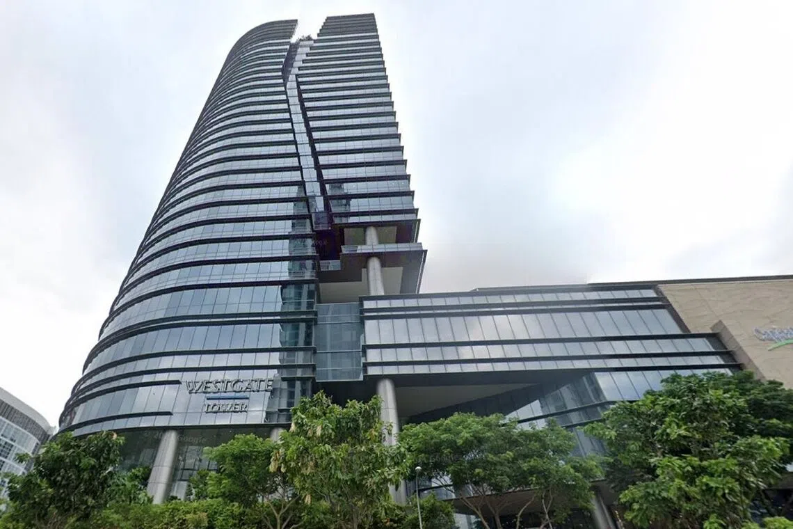 The agreed property value is 6.25% below an independent valuation of $640 million as at Oct 1.