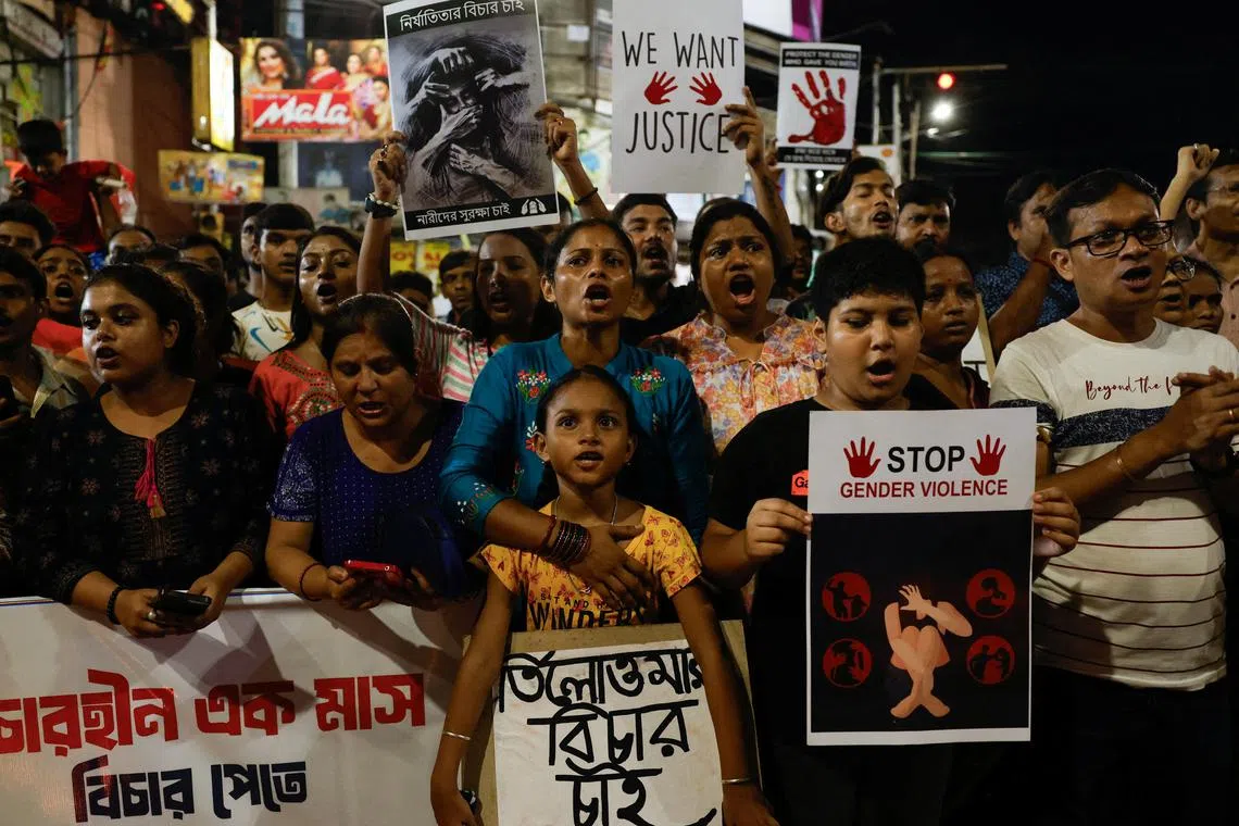 People chant slogans as they participate in a protest condemning and marking one month since the rape and murder of a trainee medic at a government-run hospital in Kolkata, India, September 8, 2024. REUTERS/Sahiba Chawdhary/ File Photo