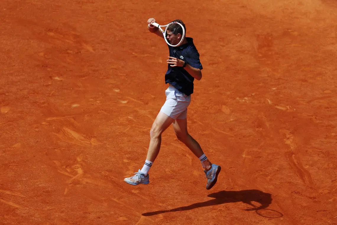 Tennis - Madrid Open - Park Manzanares, Madrid, Spain - April 30, 2026 Belgium's Alexander Blockx in action during his quarter final match against Norway's Casper Ruud REUTERS/Violeta Santos Moura