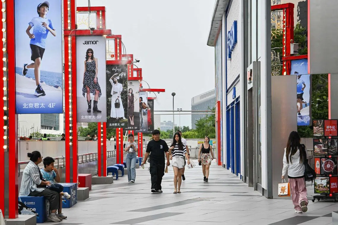 After a strong start to the year with 5.4 per cent growth in the first quarter, the growth in the second quarter slowed to 5.2 per cent.