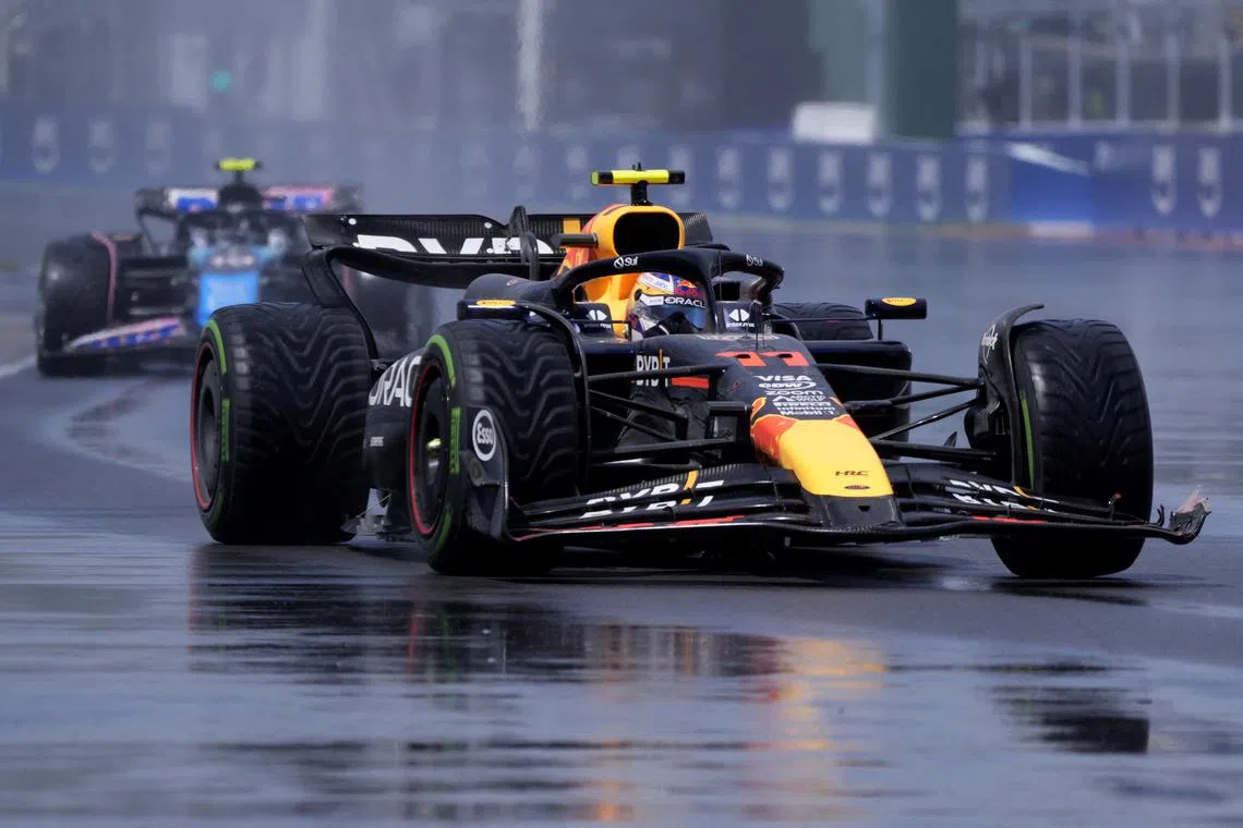 Formula One F1 - Canadian Grand Prix - Circuit Gilles Villeneuve, Montreal, Canada - June 9, 2024 Red Bull's Sergio Perez in action during the race REUTERS/Mathieu Belanger
