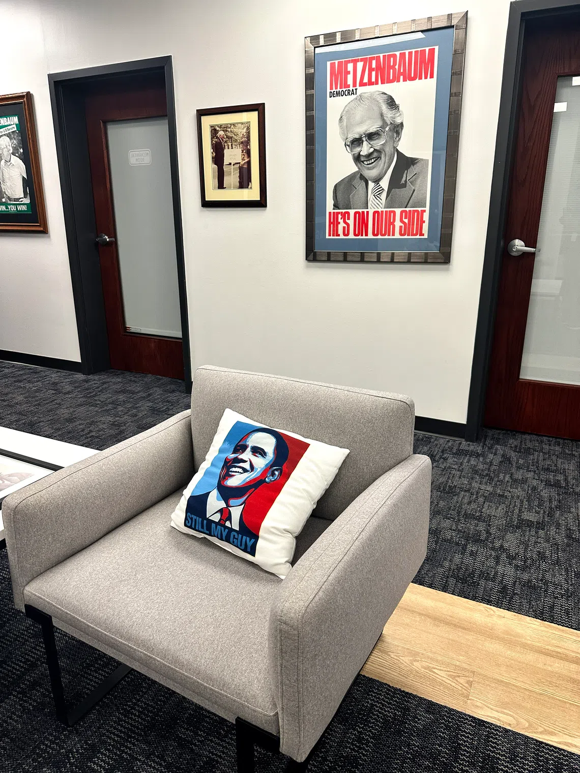 No signs, boards or banners mark the Ohio Democratic Party headquarters which is located in an inconspicuous building in downtown Columbus. Inside, posters, photographs and other memorabilia recall previous Democratic presidents.