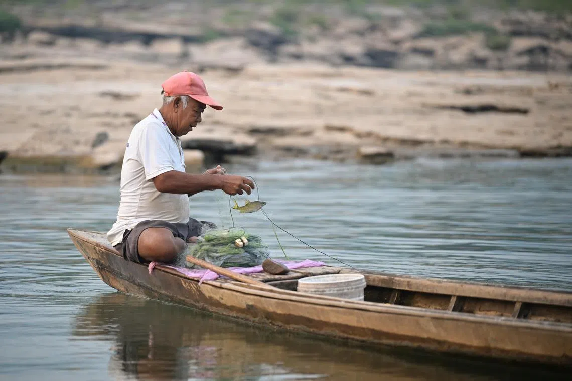 In this episode, host Nirmal Ghosh speaks to Senior Fellow and co-lead of the Mekong Dam Monitor at the Stimson Center Brian Eyler and Thailand-based Campaigns Director for Thailand and Myanmar of International Rivers Pianporn (Pai) Deetes. 