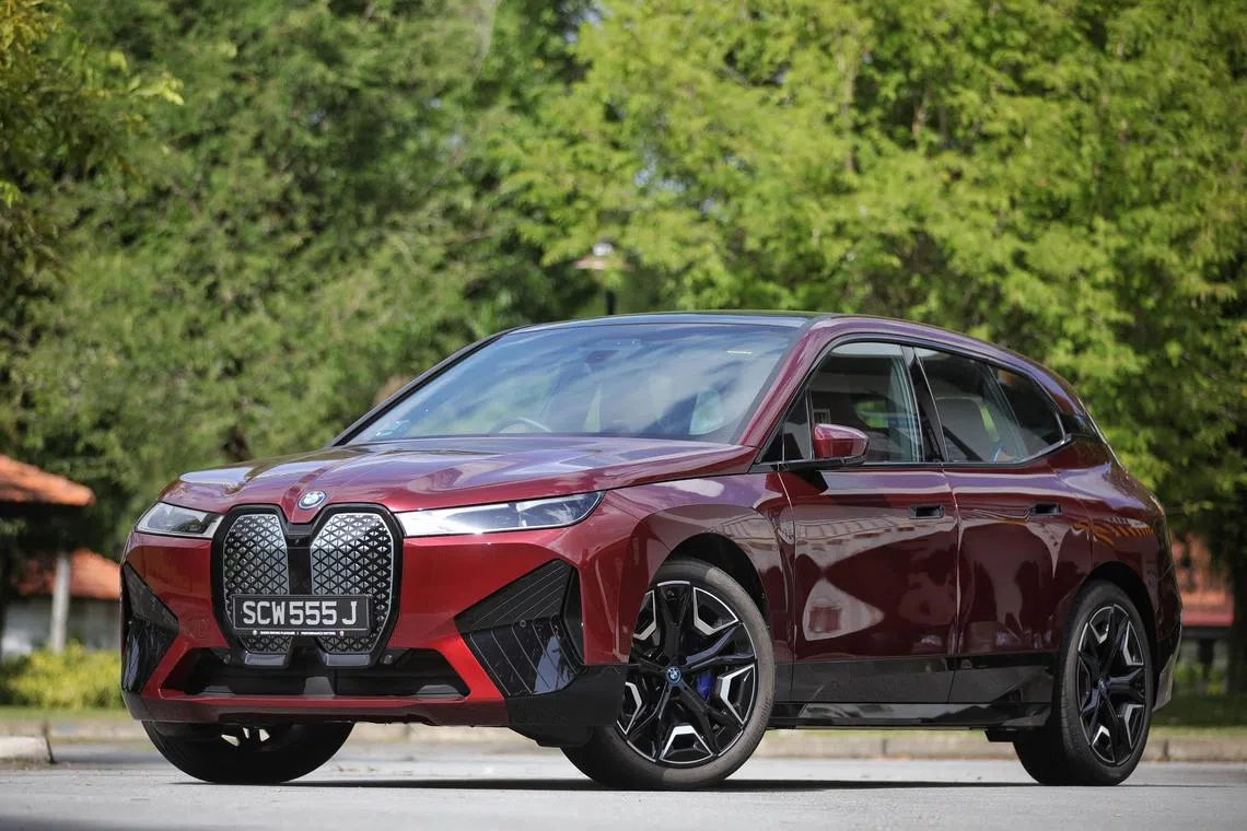 Oil spiel: An electric car like the BMW iX does not need regular lubrication. 