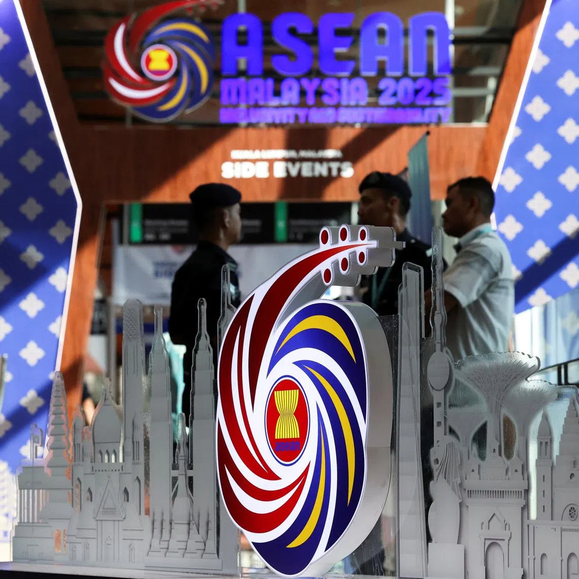 The ASEAN logo is displayed at the venue of the ASEAN Finance Ministers' and Central Bank Governors' Meeting in Kuala Lumpur, Malaysia April 9, 2025. REUTERS/Hasnoor Hussain