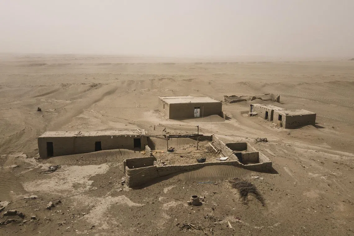 The village of Al Najim in Iraq, where extreme drought has led to growing desertification.