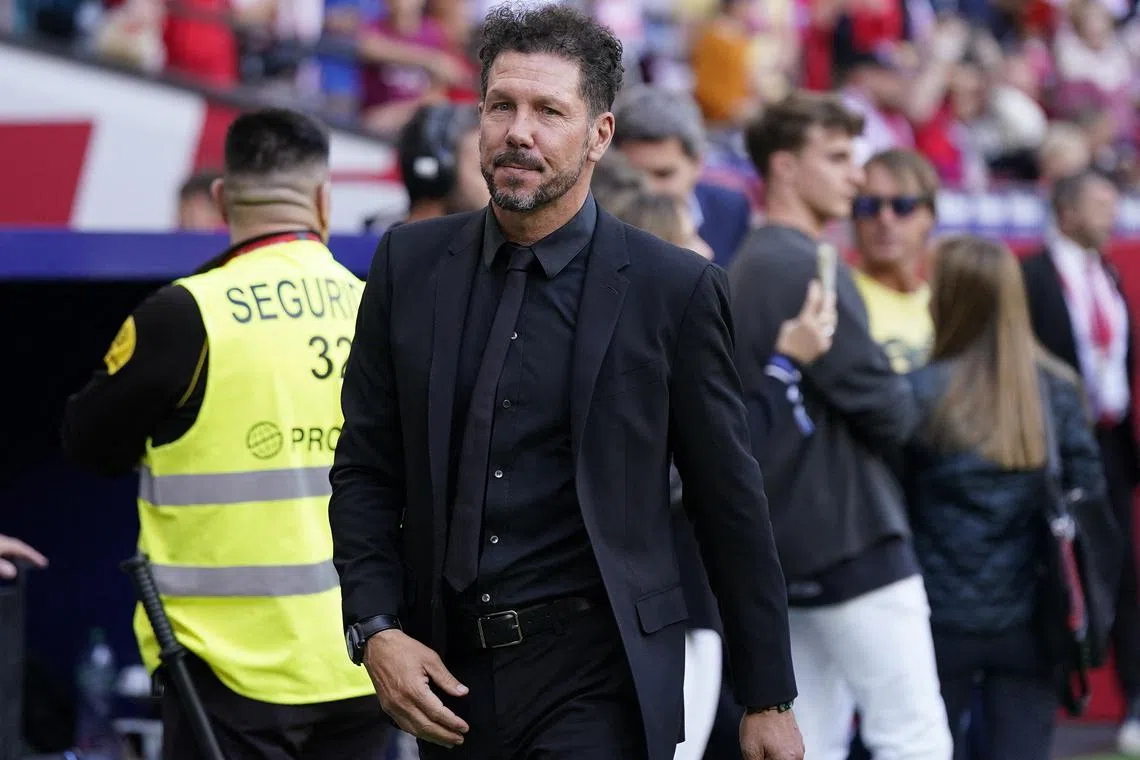 Soccer Football - LaLiga - Atletico Madrid v Osasuna - Metropolitano, Madrid, Spain - May 19, 2024 Atletico Madrid coach Diego Simeone before the match REUTERS/Ana Beltran/File Photo