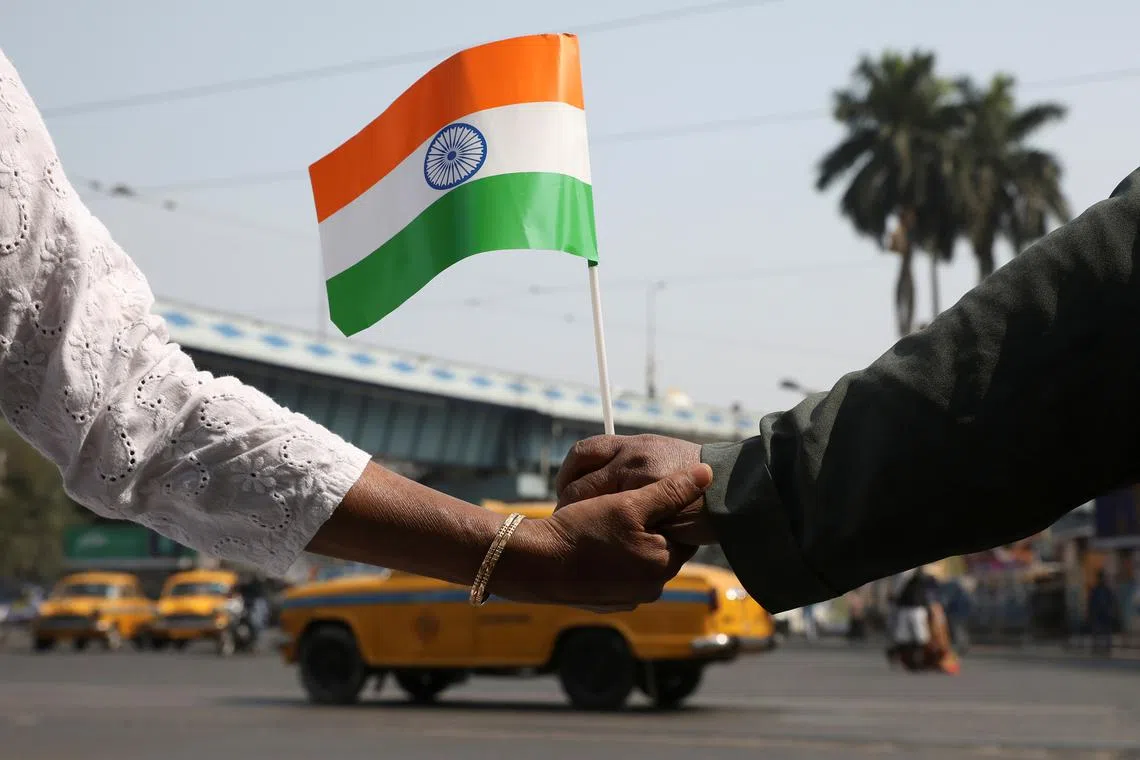 FILE PHOTO: Demonstrators form a human chain after Republic Day celebrations to protest against a new citizenship law in Kolkata, India, January 26, 2020. REUTRS/Rupak De Chowdhuri/File Photo