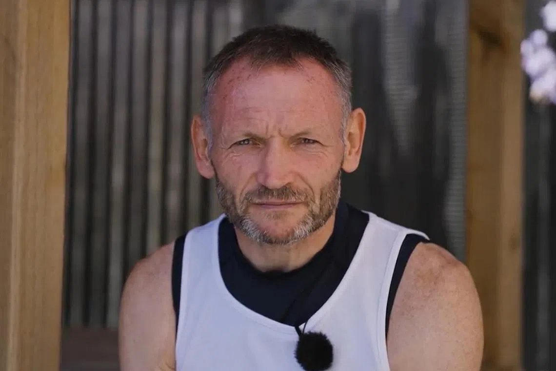 Gary McKee ran a marathon every day in 2022 to raise £1,093,000 for cancer charity Macmillan Cancer Support and Hospice.
