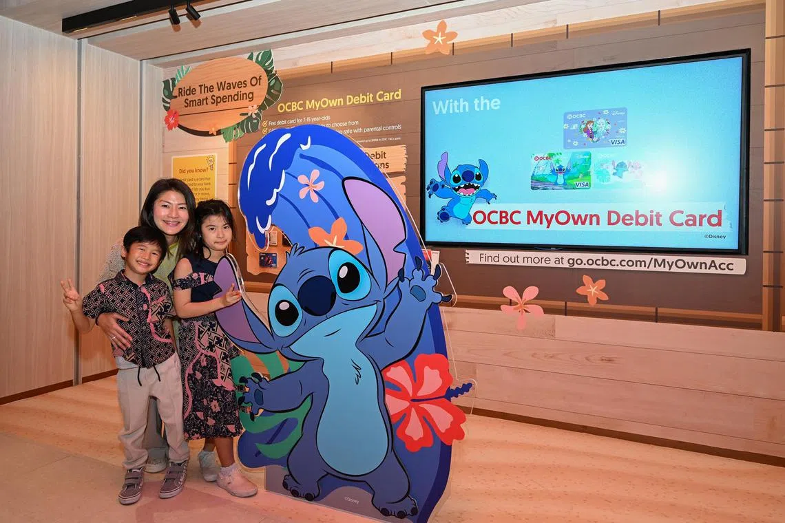 kckids03 - Ms Emily Poon, 44, with her daughter Emma Wee, 8, and son Max Wee, 6, at the launch of OCBC MyOwn account on Sunday October 20, 2025



Courtesy: OCBC