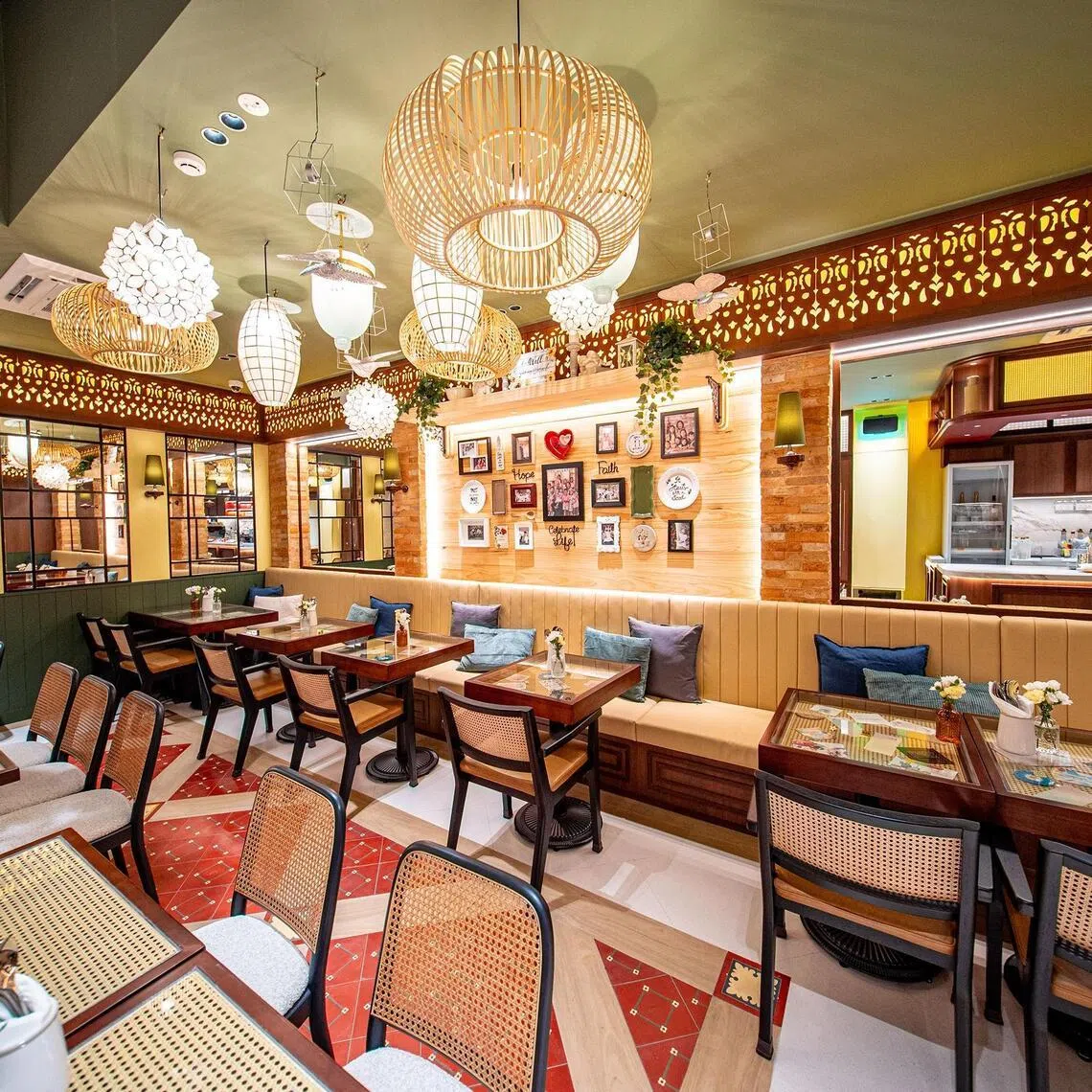 eqcafe28 - Mary Grace Café Singapore - Interior

SOURCE AND COPYRIGHT: MARY GRACE CAFE