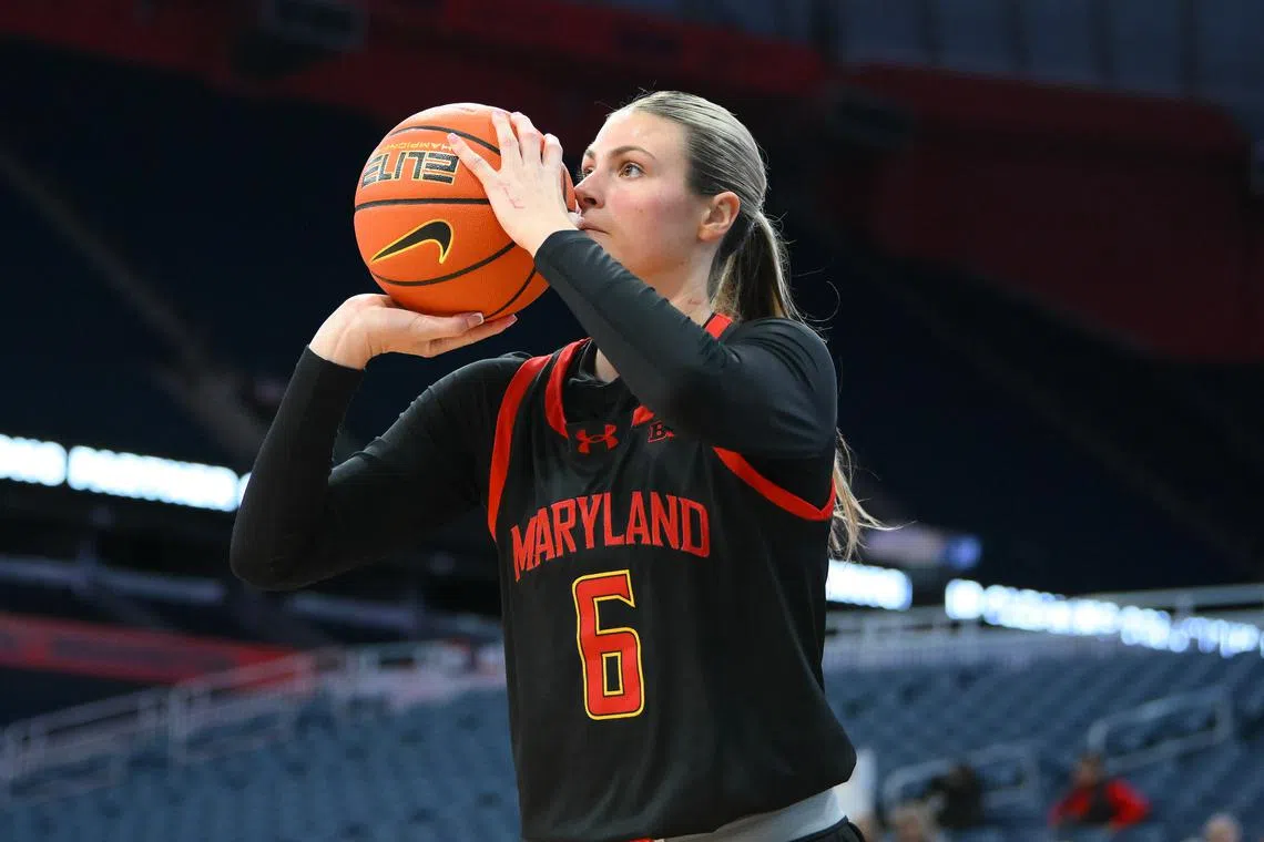 FILE PHOTO: Nov 13, 2024; Syracuse, New York, USA; Maryland Terrapins guard Saylor Poffenbarger (6) shoots the ball against the Syracuse Orange during the first half at the JMA Wireless Dome. Mandatory Credit: Rich Barnes-Imagn Images/File Photo