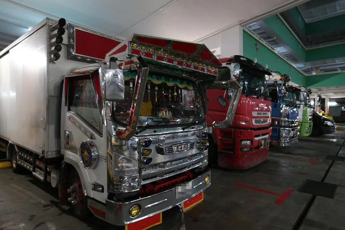 zylorryXX - 

Please mask the licence plate numbers