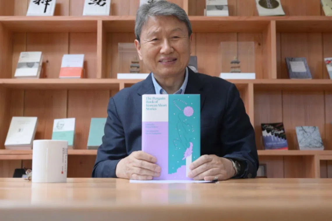 Honorary professor of Korean literature Kwon Young-min expects the anthology to play a significant role in sharing Korean literature.
