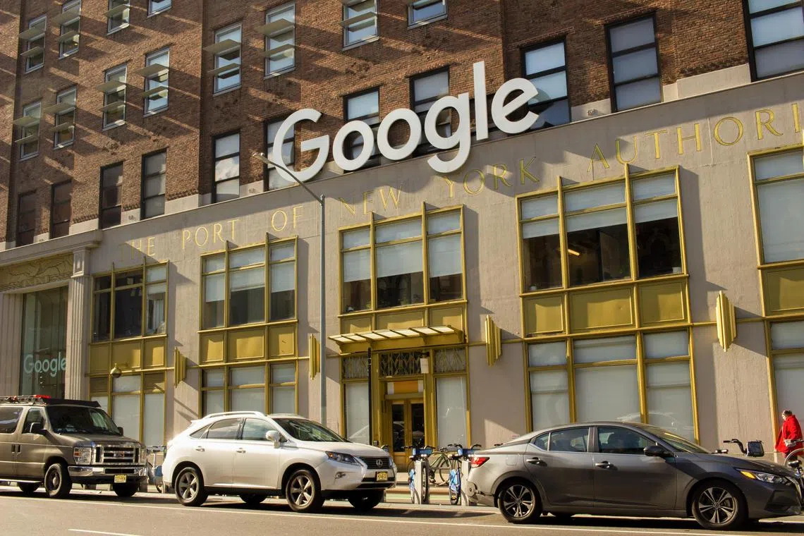 The Google Headquarters in Manhattan, on Jan. 24, 2023. Despite worries of a shaky ad market and growing competition in A.I., Google said it was aided by accelerating revenue from its search engine and the video platform YouTube in the second quarter. (John Taggar/The New York Times)