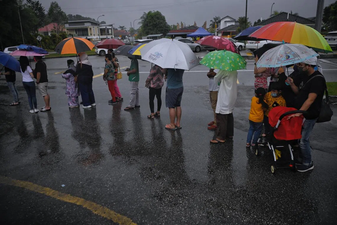 In a statement on Jan 10, MetMalaysia said dangerous levels of continuous torrential rain is expected over the states of Johor.