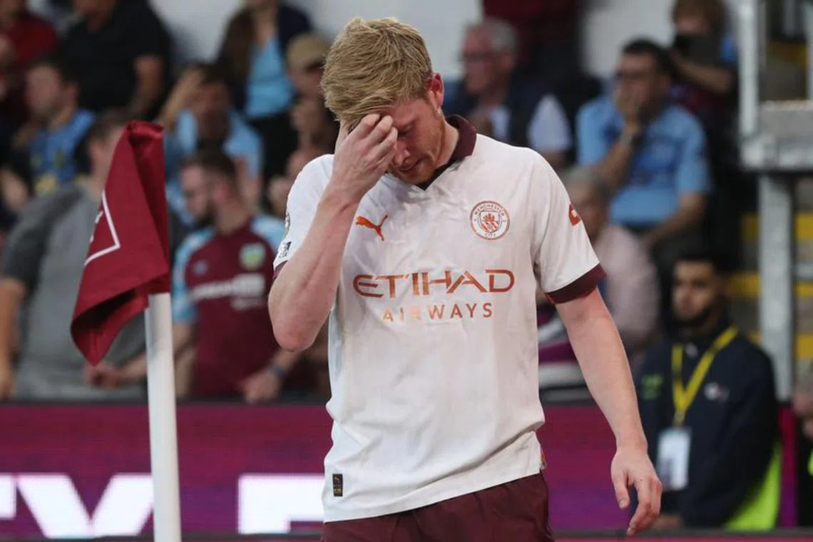 Soccer Football - Premier League - Burnley v Manchester City - Turf Moor, Burnley, Britain - August 11, 2023 Manchester City's Kevin De Bruyne after being substituted due to injury REUTERS/Scott Heppell/File Photo