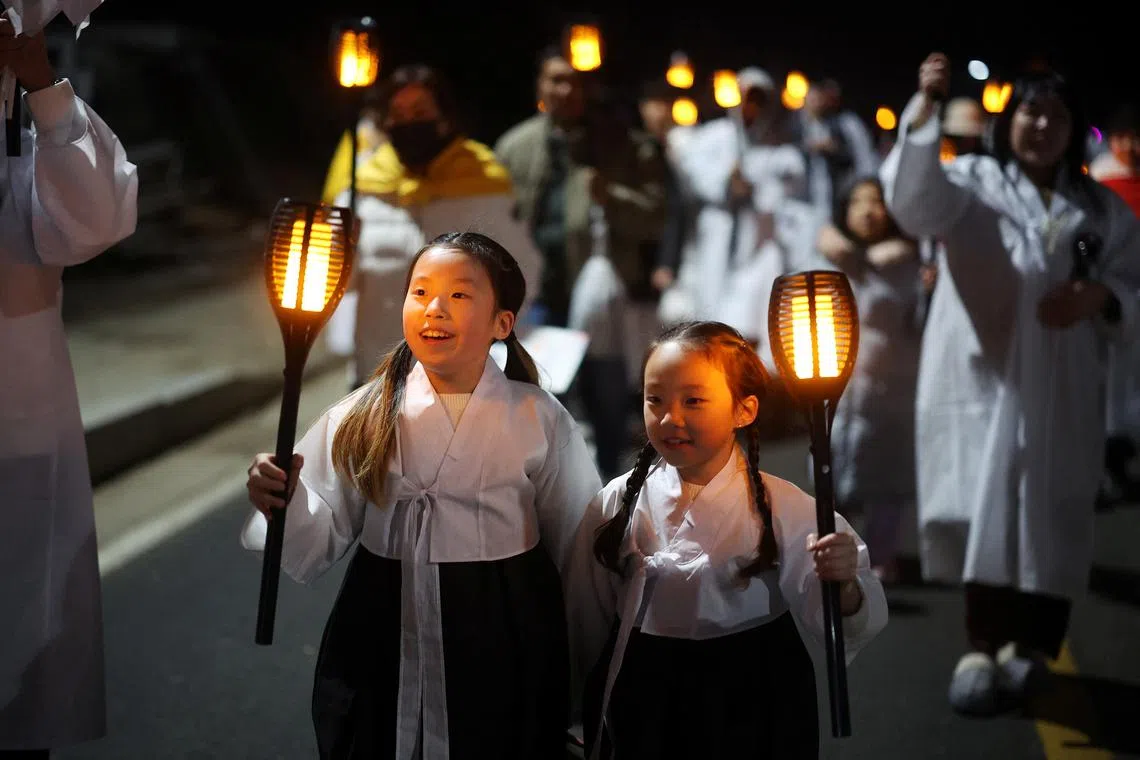 Monthly child care-related expenses per household averaged 1.11 million won (S$1,000), up 140,000 won from 2021.
