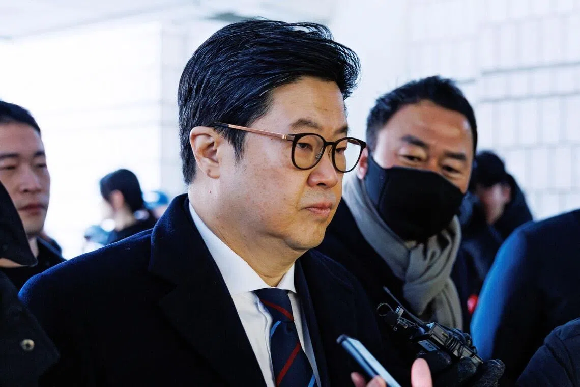 Prosecutors sought to take Michael Kim ByungJu into custody as part of a probe into his firm’s management of beleaguered supermarket chain Homeplus. 