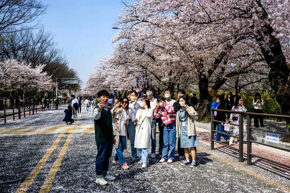 The number of young people taking time off without seeking jobs or studying is on the rise.