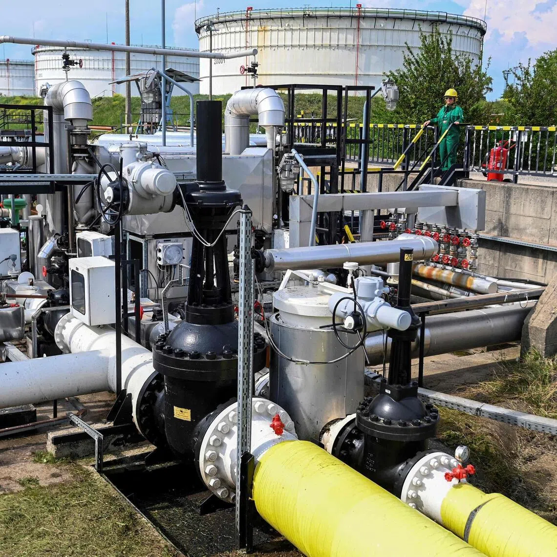 Kyiv said on April 22 Ukraine had restarted pumping oil to Hungary and Slovakia after completing repairs.