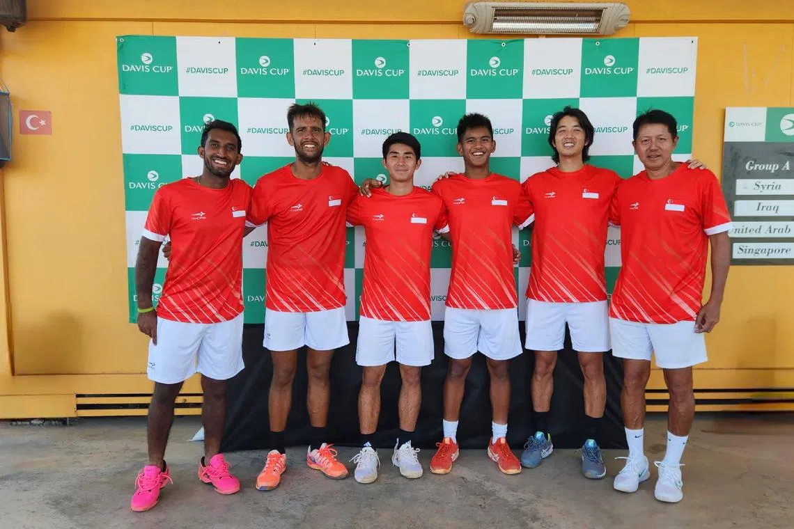 dgten 22 - From left: The Singapore Davis Cup team of Shaheed Alam, Roy Hobbs, Jerall Jasin, Michael Jimenez, Steve Ng and Daniel Heryanto earned promotion to the Davis Cup Asia/Oceania Zone Group 3 on Saturday. 




Photo :Courtesy of Shaheed Alam