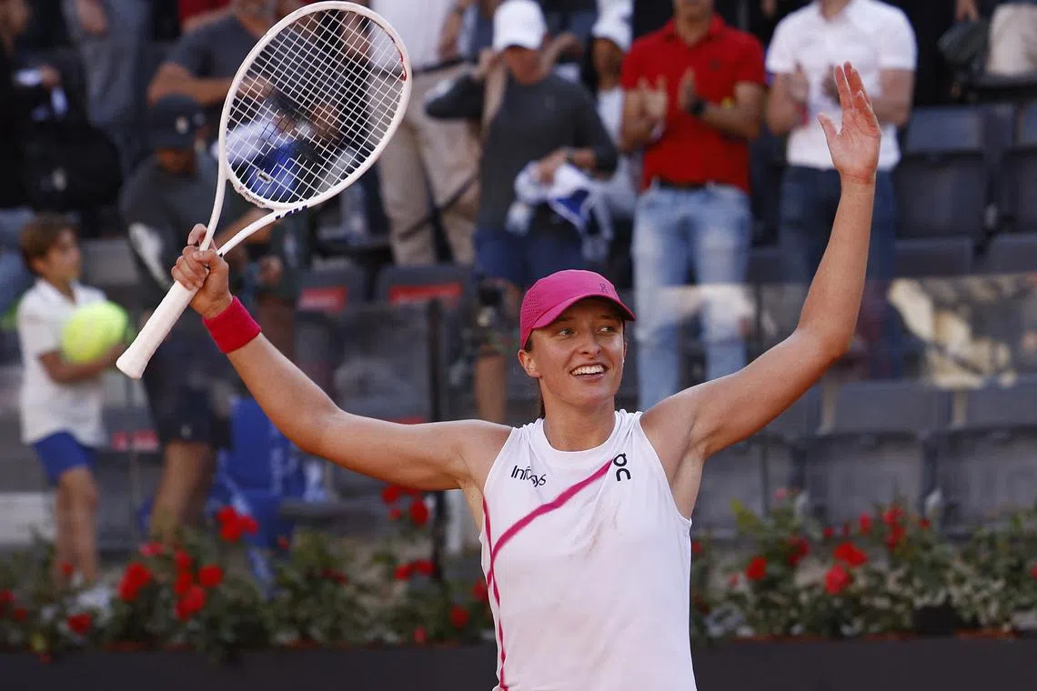 Tennis - Italian Open - Foro Italico, Rome, Italy - May 16, 2024 Poland's Iga Swiatek celebrates winning her semi final match against Coco Gauff of the U.S. REUTERS/Guglielmo Mangiapane