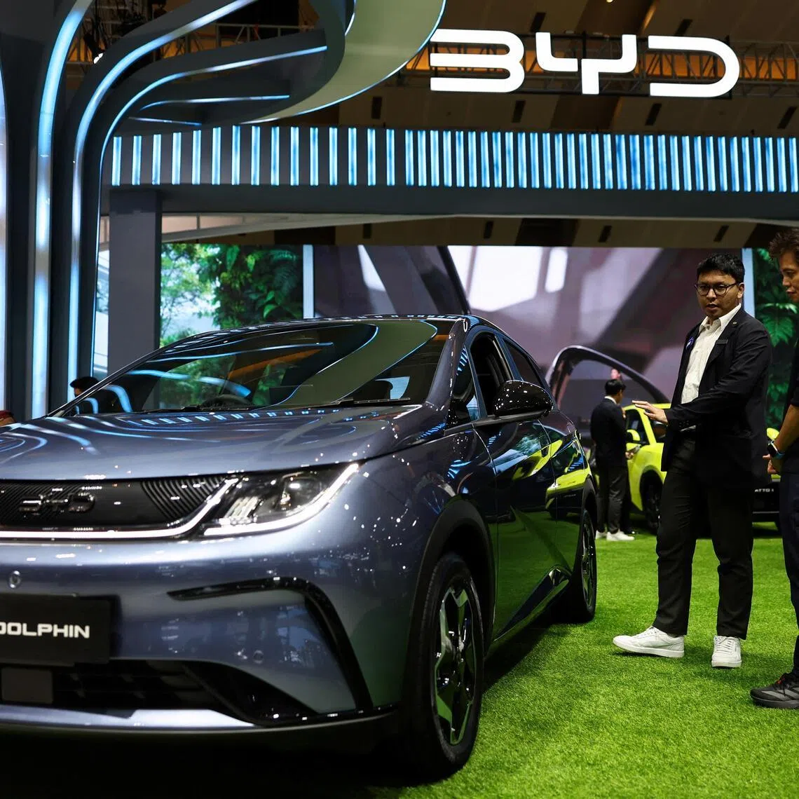 Stripping out the effect of Lunar New Year timing, sales for the first two months of 2026 fell 36 per cent to 400,241 units.