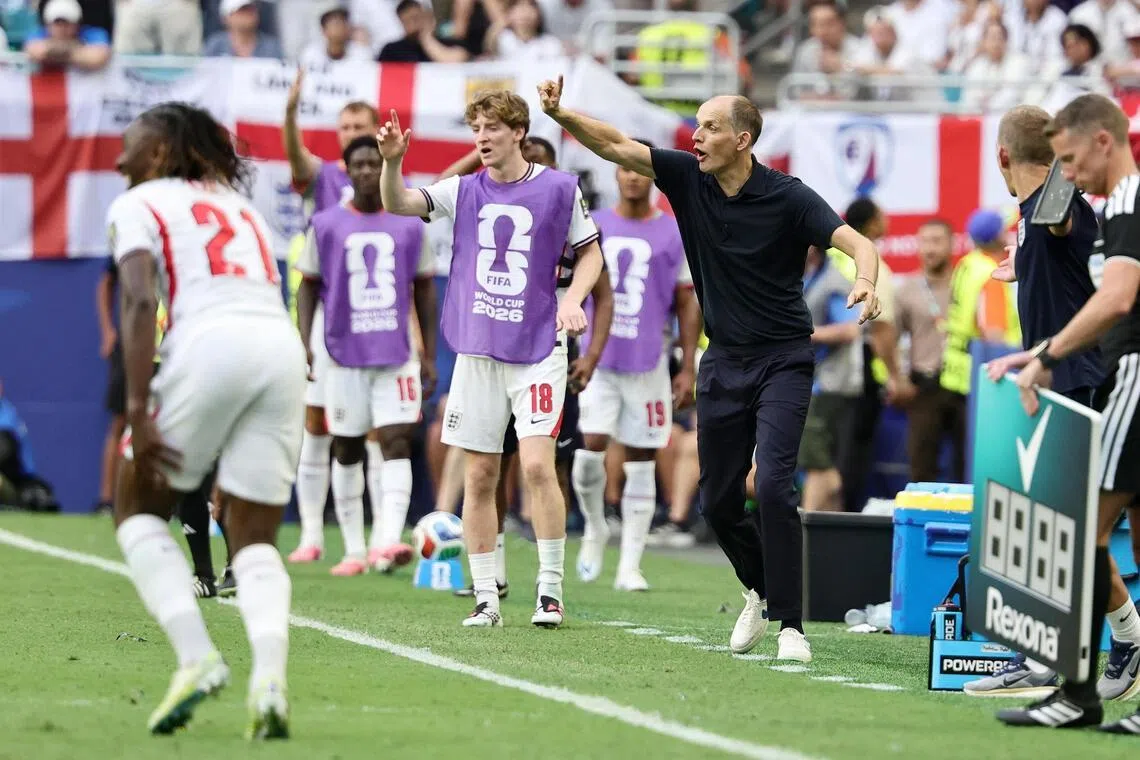 epa13105946 England's head coach Thomas Tuchel gestures on the touchline during the FIFA World Cup 2026 quarterfinals match Norway against England, in Miami, USA, 11 July 2026.  EPA/RONALD WITTEK